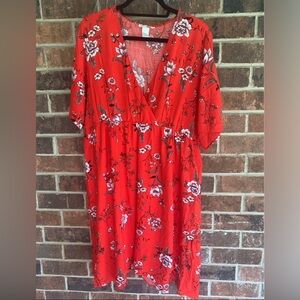 H&M Mama Red Floral V-Neck Short Sleeve Knee Length Dress XL